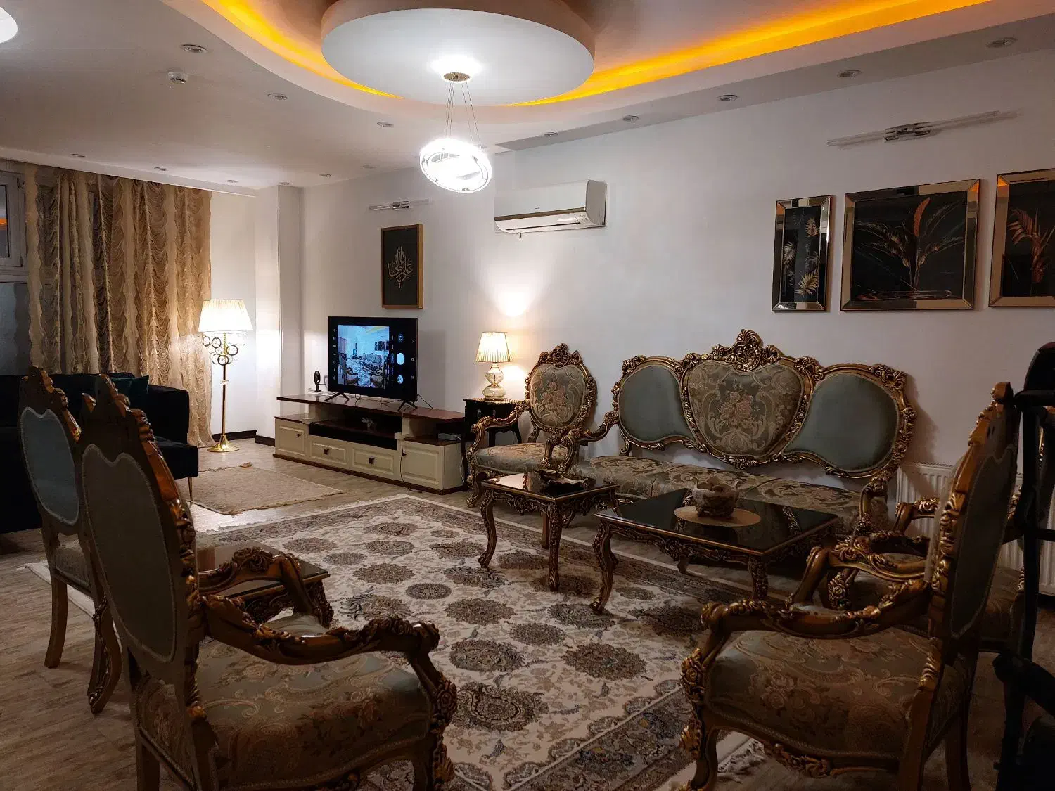 سرویس مبل و میز نهار خوری|مبلمان خانگی و میز عسلی|قم, زنبیل آباد|دیوار