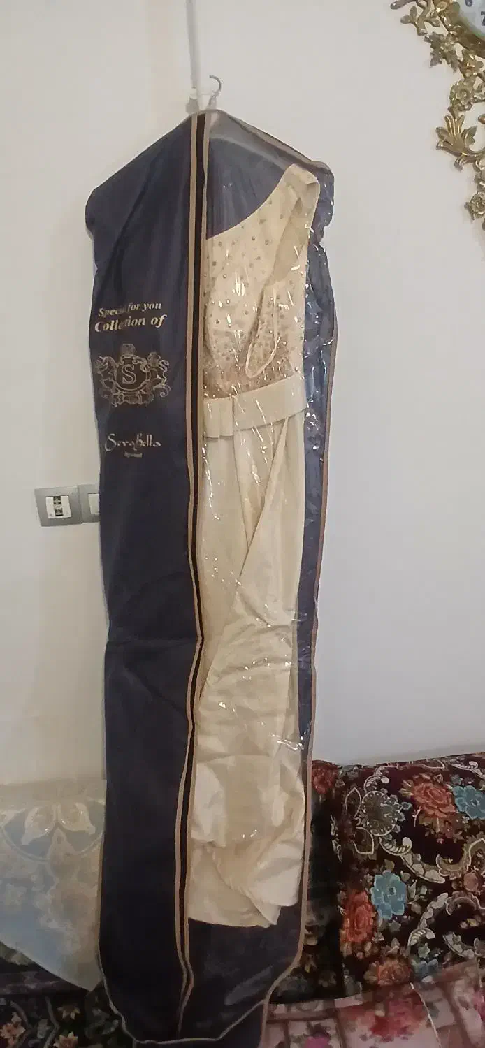 پیراهن مجلسی|لباس|نهاوند, |دیوار