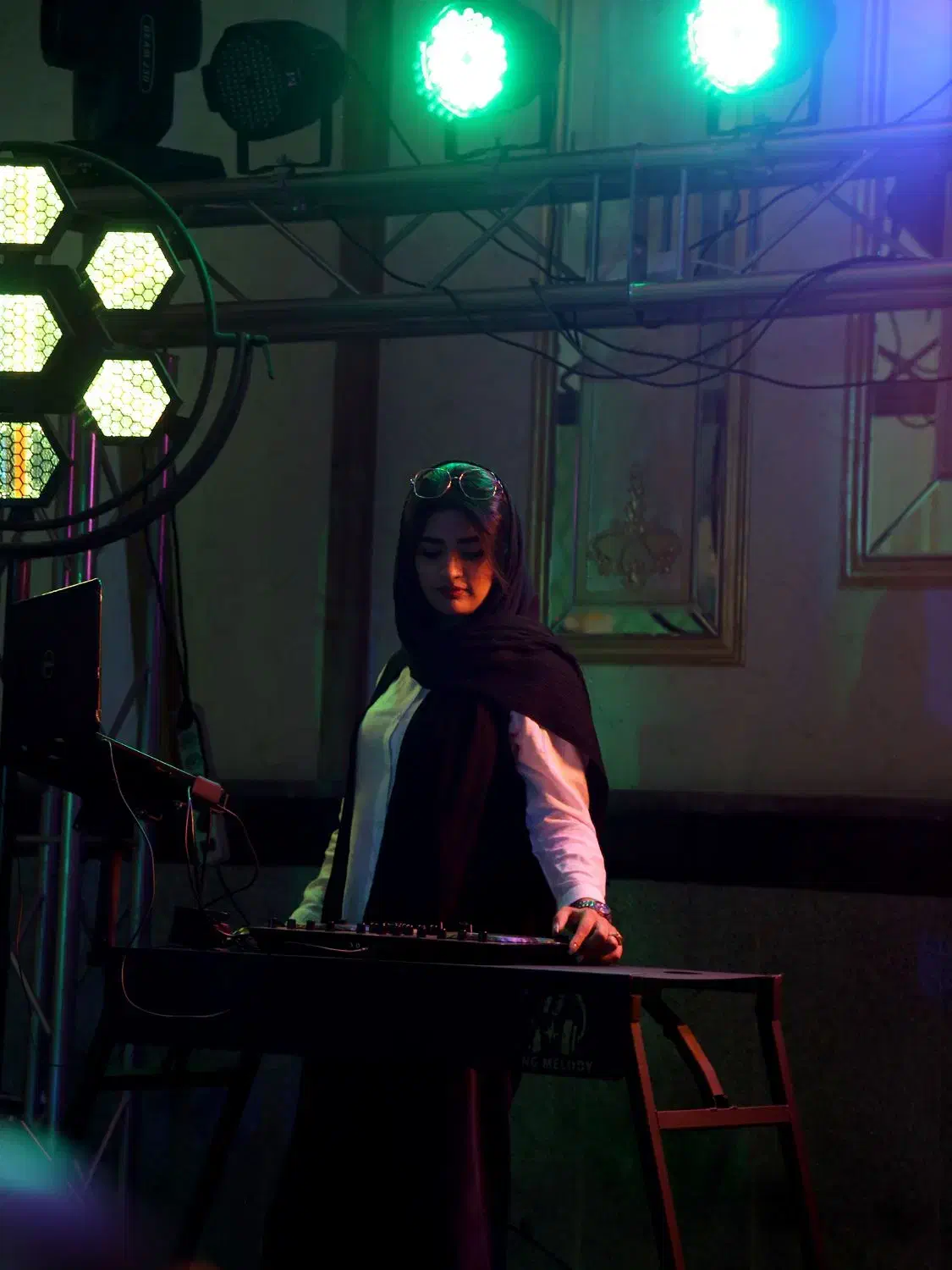 dj kimia دیجی خانوم دی جی خانوم|خدمات پذیرایی، مراسم|همدان, |دیوار