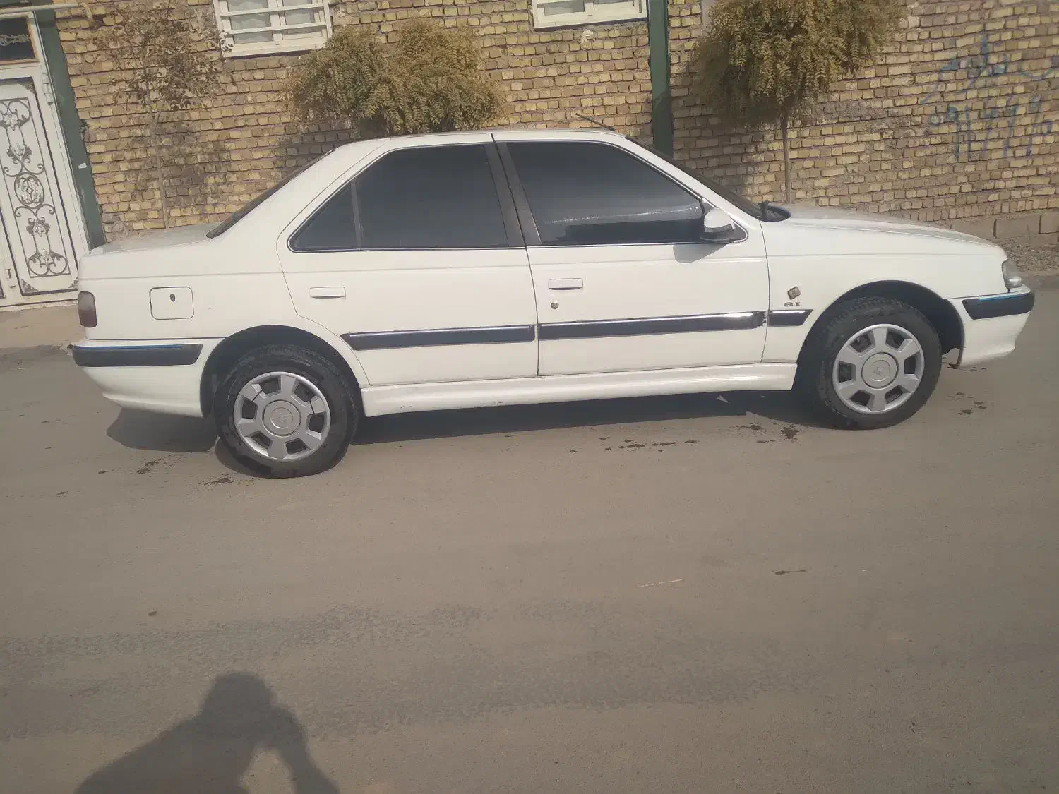 پژو پارس|خودرو سواری و وانت|کوهدشت, |دیوار