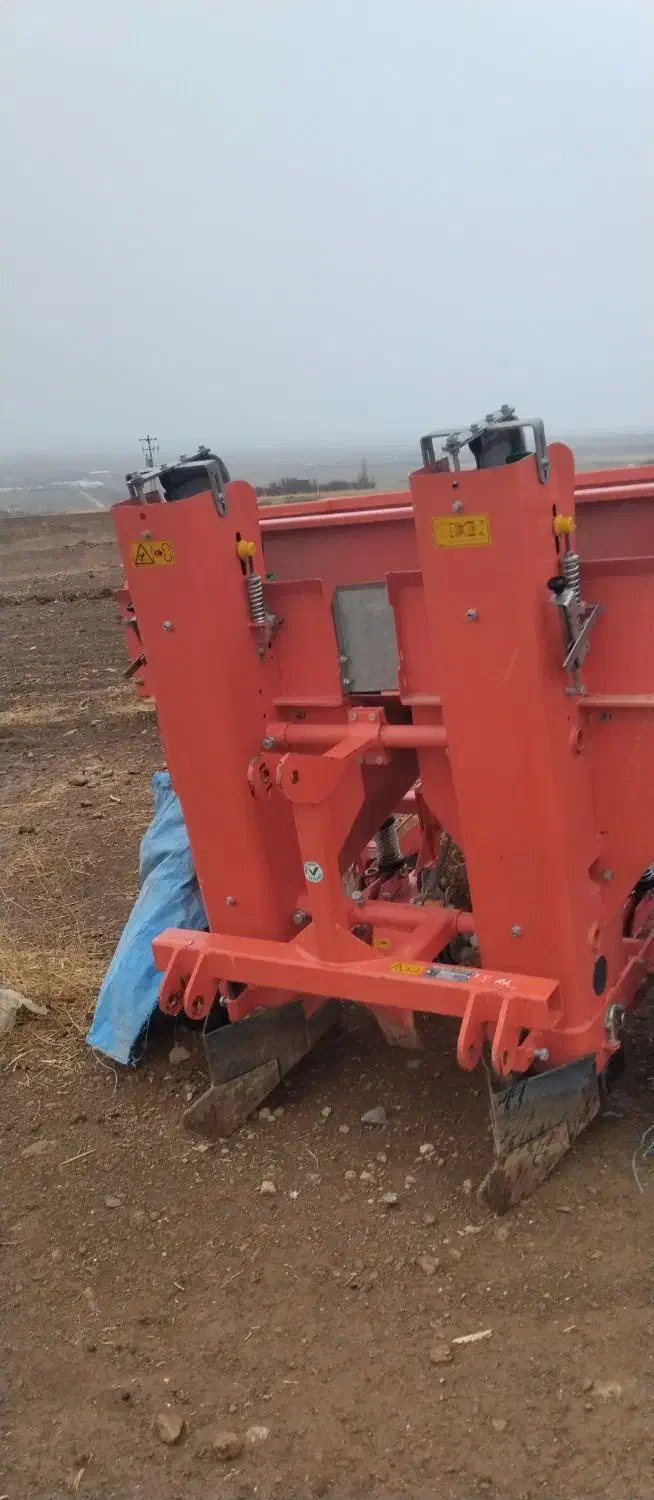 یکدسگاه سیب زمینی کار سبزدشت درحدنو|ماشینآلات صنعتی|داران, |دیوار