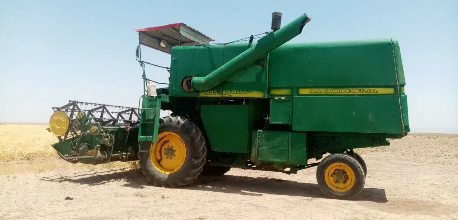 کمباین  کاهکوب|خودرو سنگین|رشتخوار, |دیوار