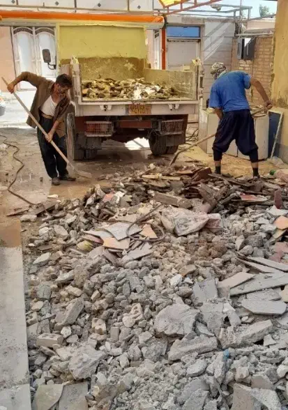 حمل نخاله های ساختمانی با کارگر|خدمات حمل و نقل|میبد, |دیوار