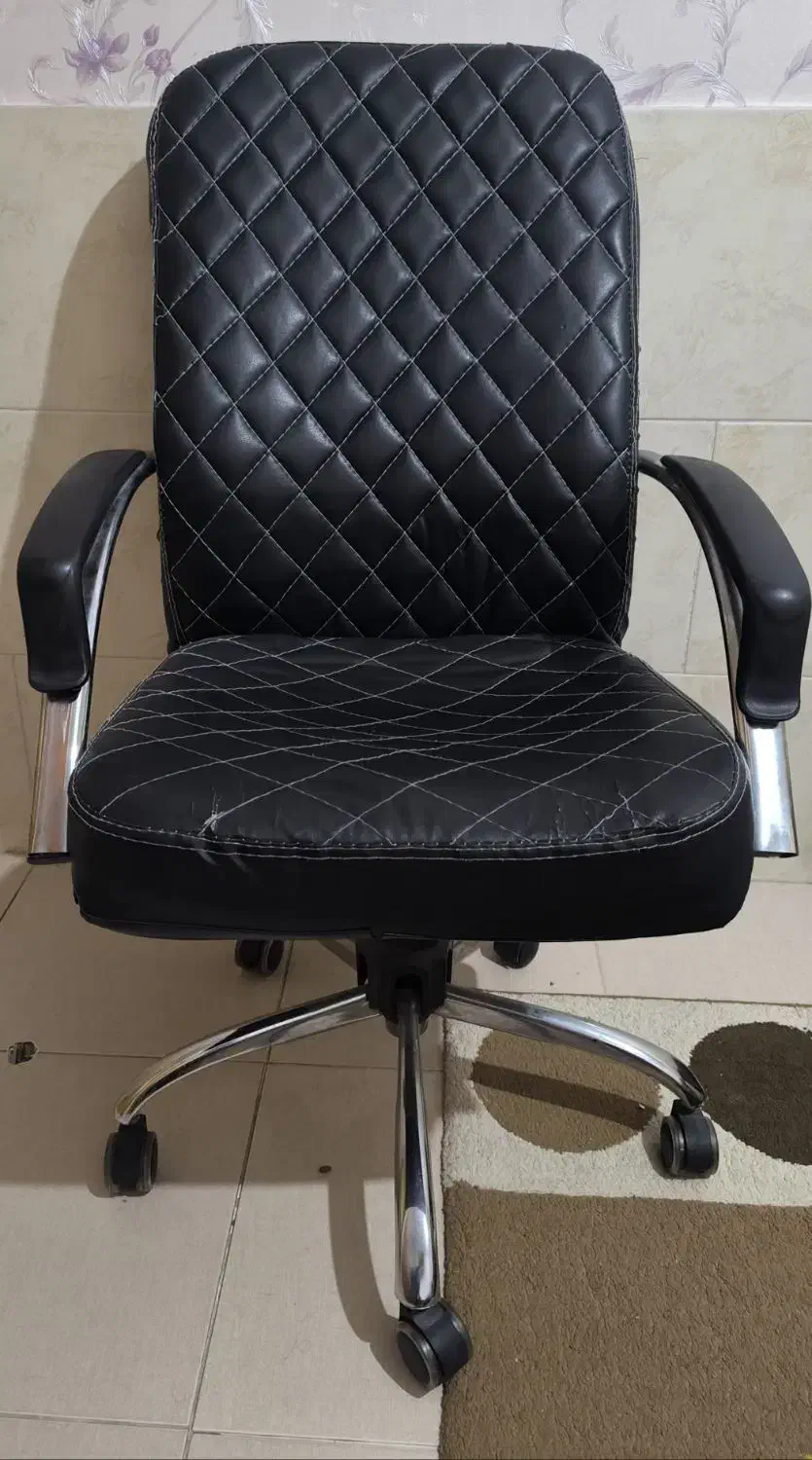 صندلی سالم چرخ دار اداری|مبلمان اداری|شیراز, احمدآباد|دیوار