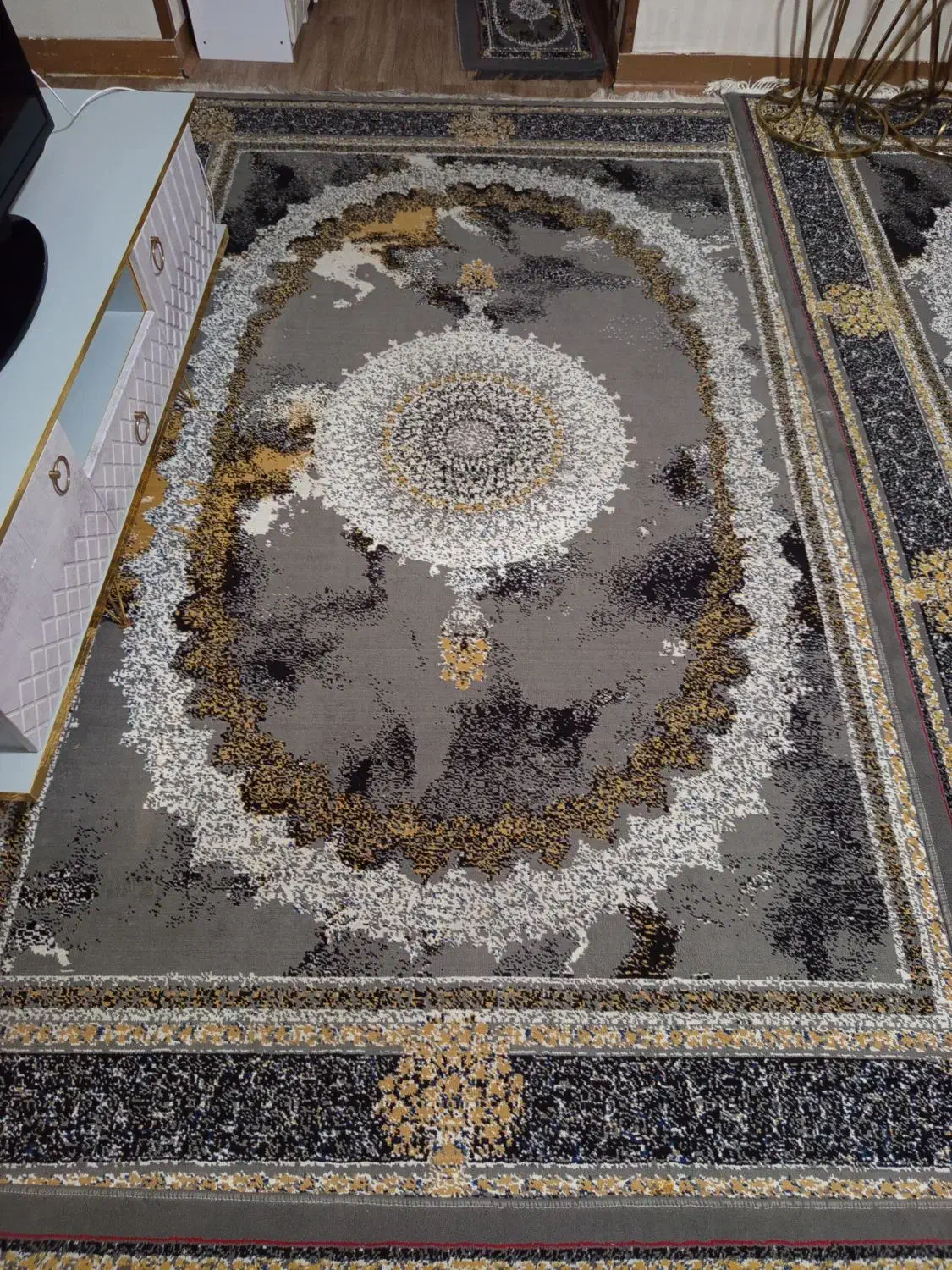 فرش|فرش|پرند, فاز ۵|دیوار