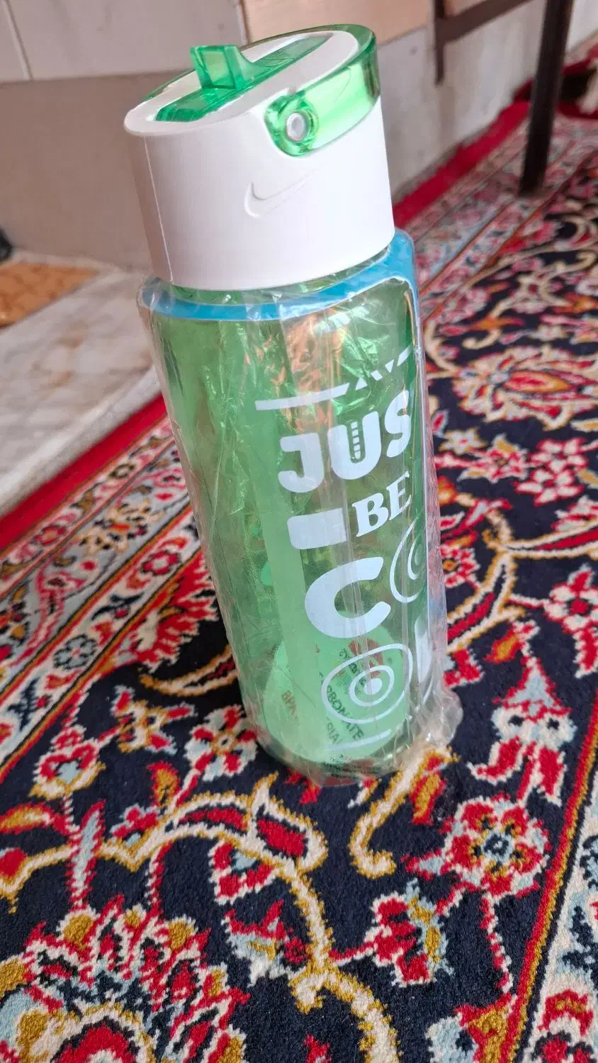 بطری آب|ظروف نگهدارنده، پلاستیکی، یک‌بارمصرف|آران و بیدگل, |دیوار