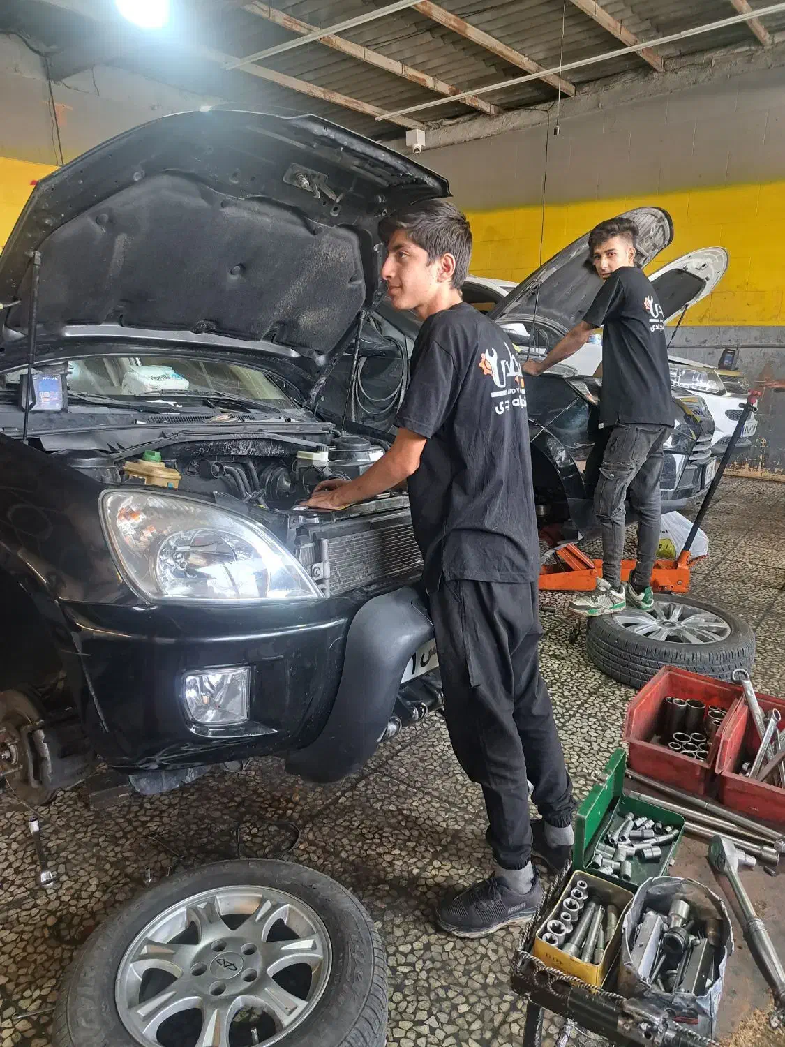 تعمیر گاه تخصصی ماشین های چینی نقد و اقساط|خدمات موتور و ماشین|اصفهان, بابوکان جنوبی|دیوار