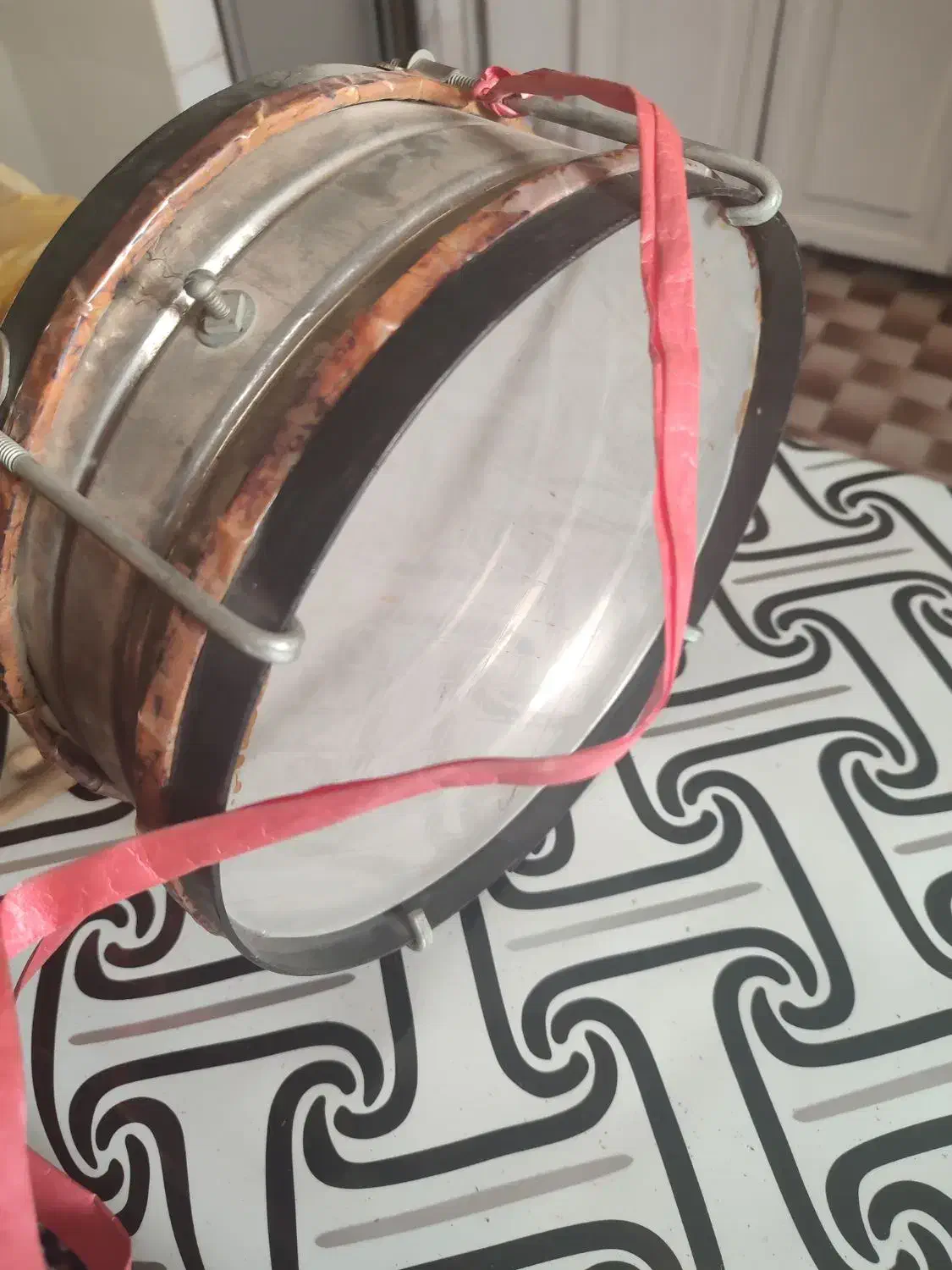 طبل ریز کوچک|درام و پرکاشن|اصفهان, برازنده|دیوار