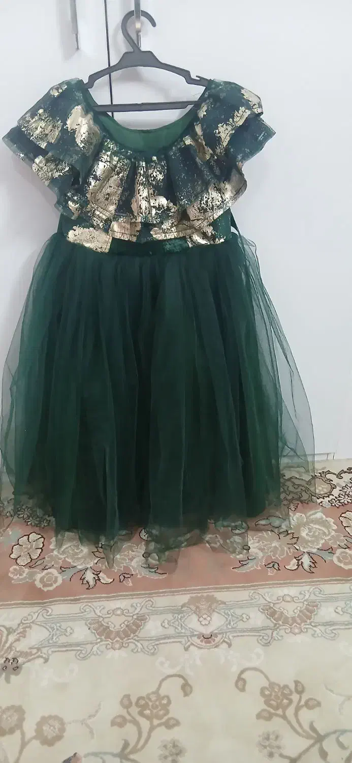 لباس|لباس|شاهینشهر, گرگاب|دیوار