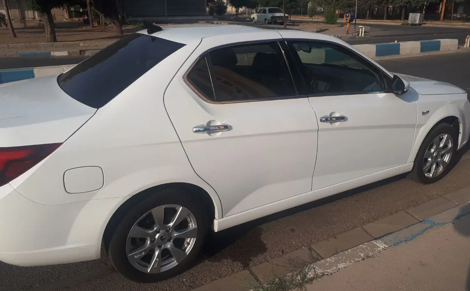 دنا توربو اتوماتیک آپشنال|خودرو سواری و وانت|محمدیه-قزوین, |دیوار