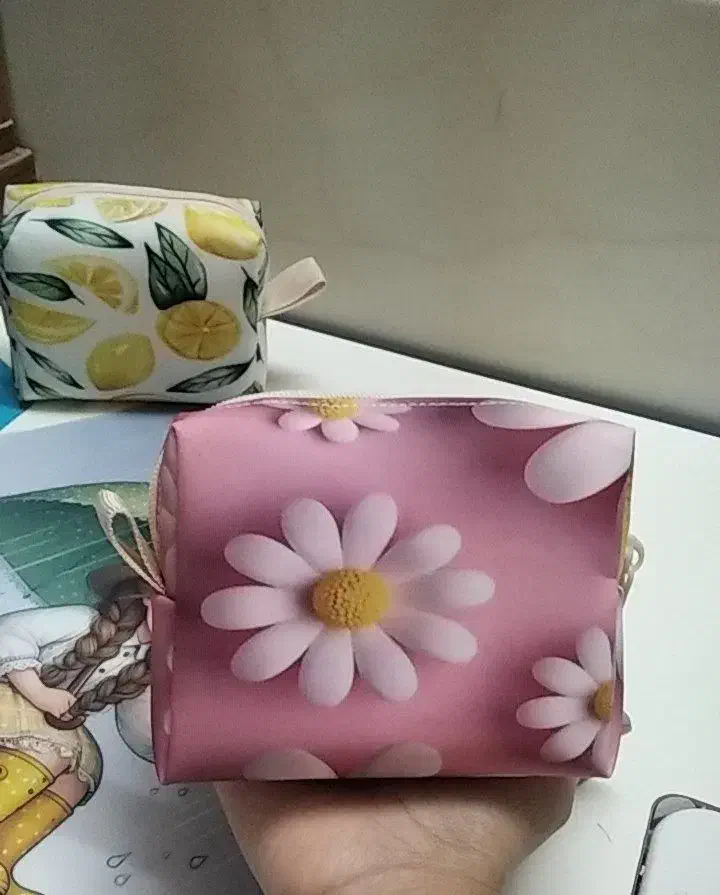 انواع کیف زیر قیمت بازار خرید حضوری فقط امروز|کیف، کفش، کمربند|سیرجان, |دیوار