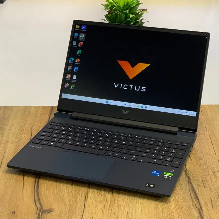 لپ‌تاپ HP Victus / تجربه‌ی سرعت وگرافیک فوق‌العاده|رایانه همراه|مشهد, ارشاد|دیوار
