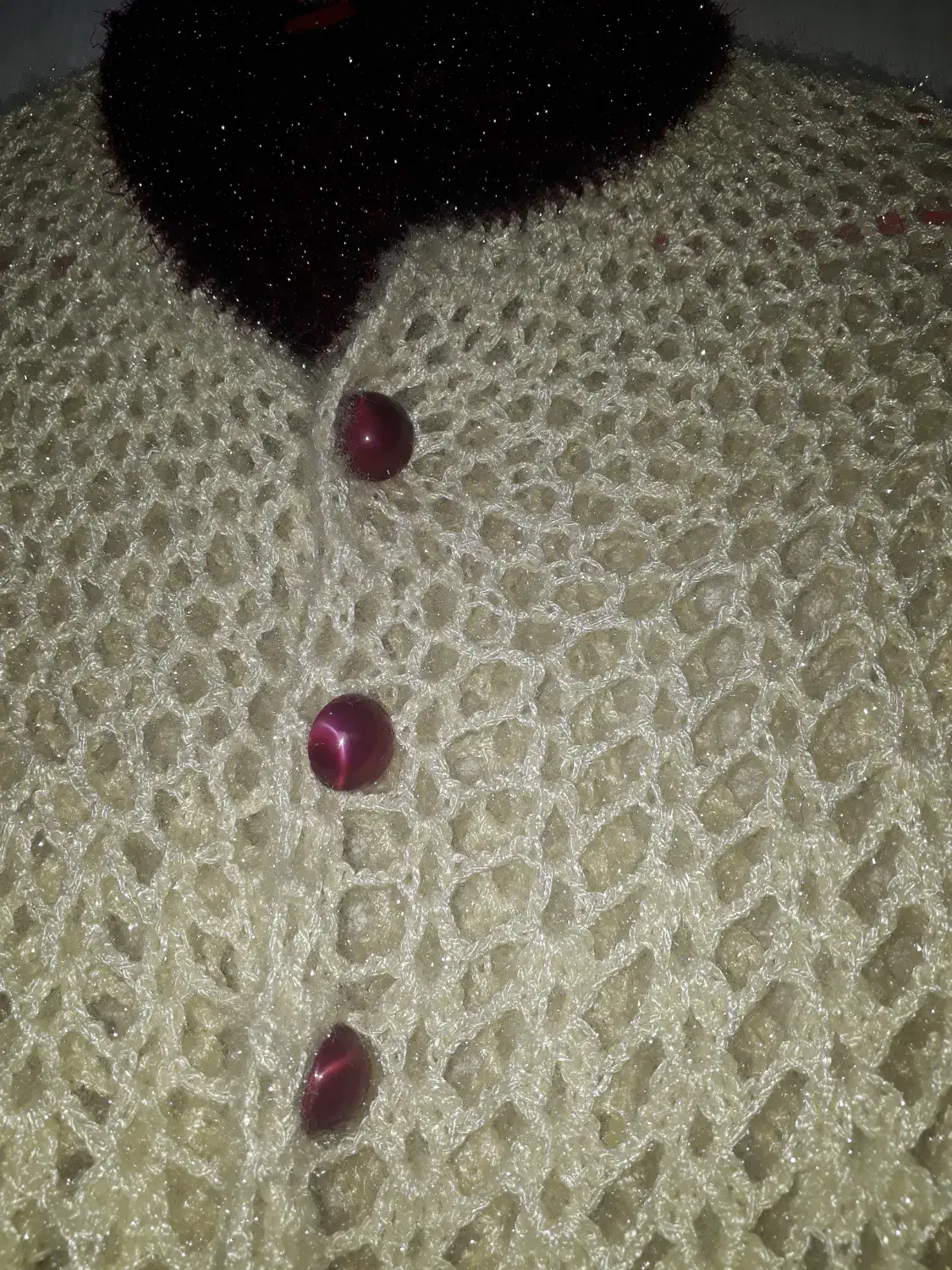 شنل بافت بچگانه|کفش و لباس بچه|اندیشه, اندیشه فاز ۱|دیوار