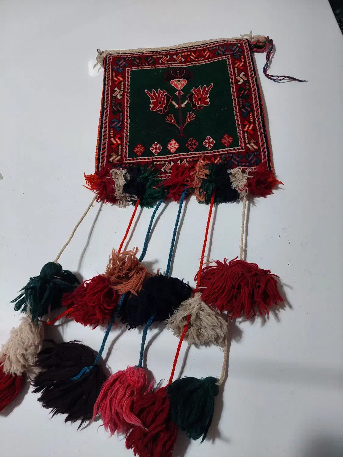 کیف کشکولی دست بافت قدمتی|گلیم، جاجیم، گبه|کرمانشاه, |دیوار