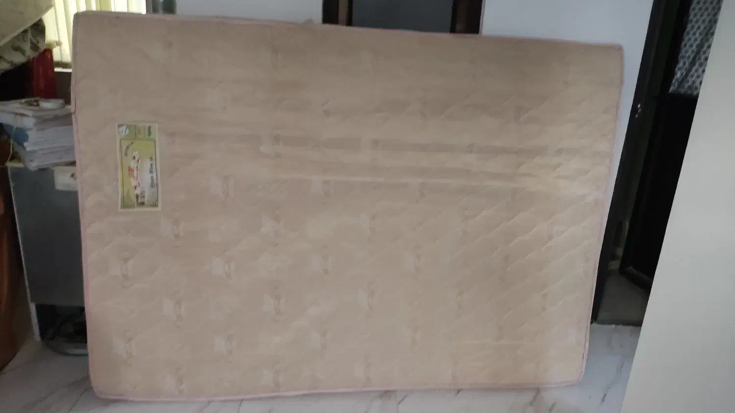 تشک دو نفره|تشک تختخواب|رشت, چله خانه|دیوار