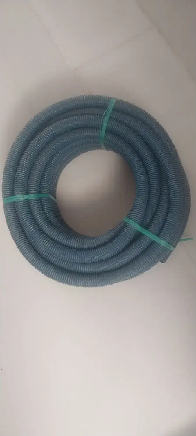 سیم انتن و لوله خرطومی وکابل شبکه|مصالح و تجهیزات ساختمان|اردکان, |دیوار