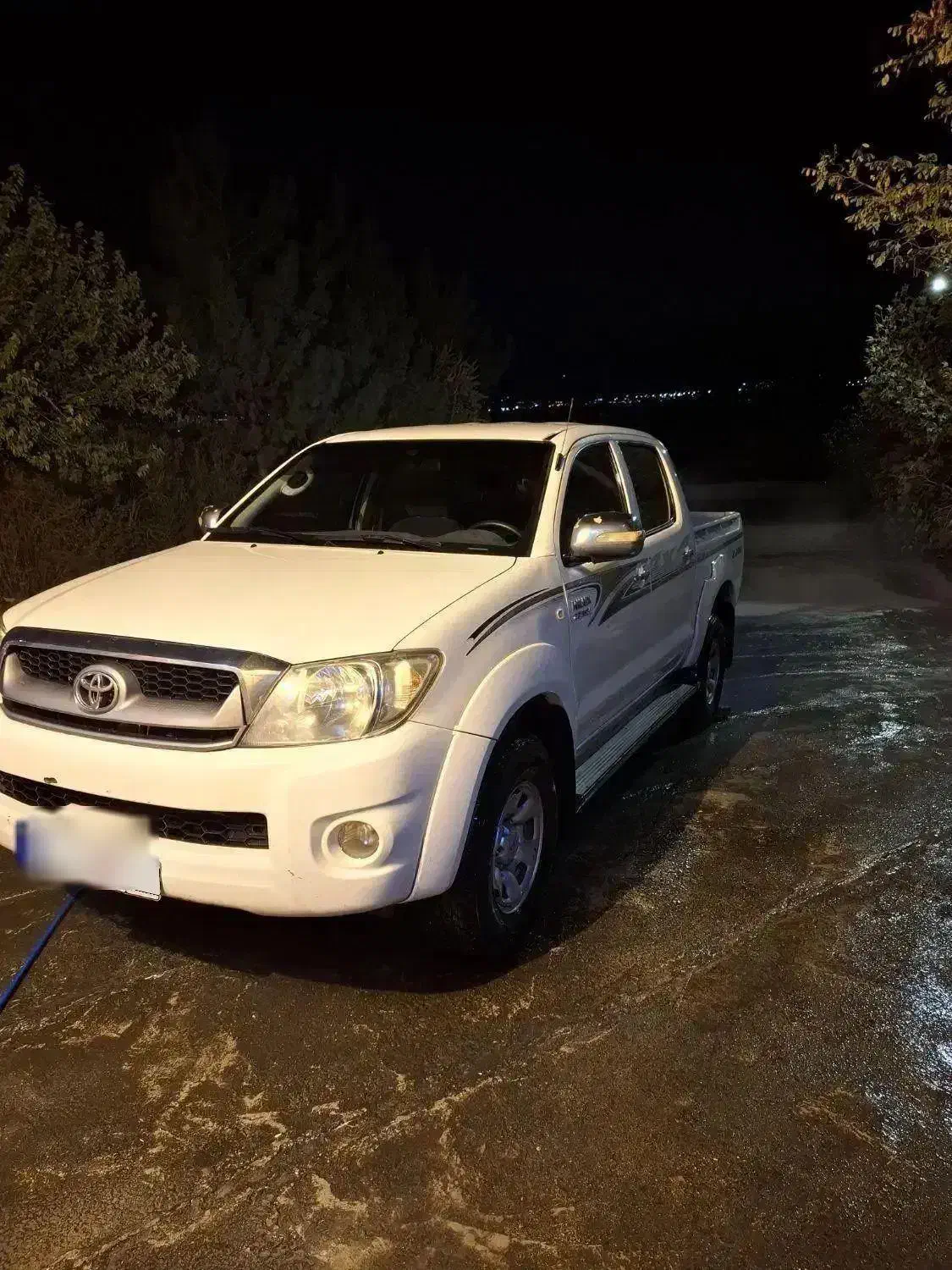 هایلوکس 2011|خودرو سواری و وانت|تهران, جنتآباد مرکزی|دیوار