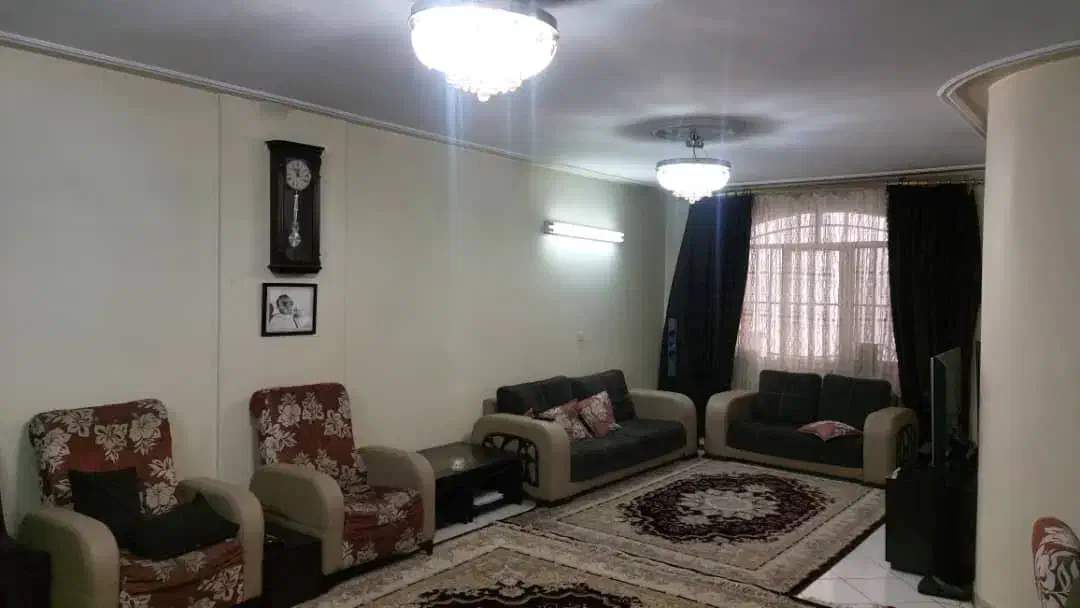 ۹۸متر اپارتمان شیک.بر اصلی خیابان ترجمان جنوبی|فروش آپارتمان|تهران, منیریه|دیوار