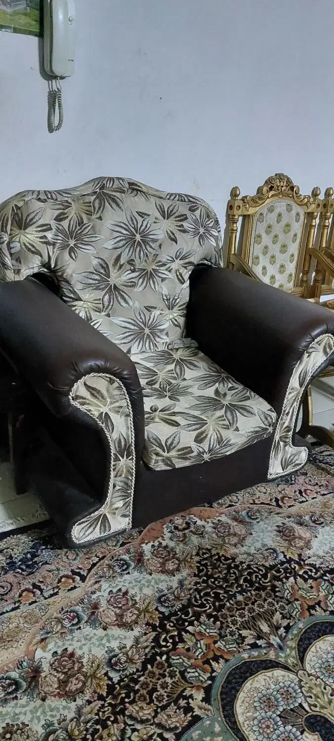 مبل|مبلمان خانگی و میز عسلی|بالا ولایت, |دیوار