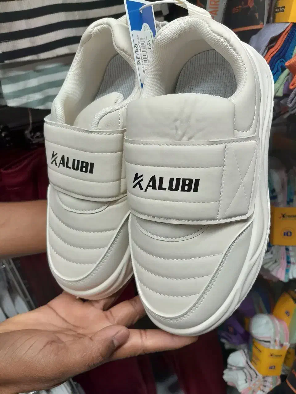 کفش اسپرت بچه گانه|کفش و لباس بچه|بابلسر, |دیوار