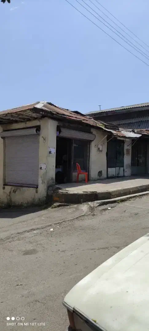 ویلایی تجاری مسکونی نبش تربیت 14|فروش خانه و ویلا|لاهیجان, یوسف آباد|دیوار