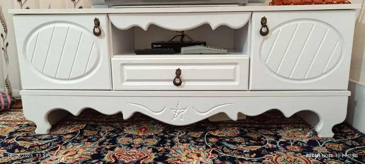 میز تئ وئ|میز تلویزیون|سبزوار, گلشن|دیوار