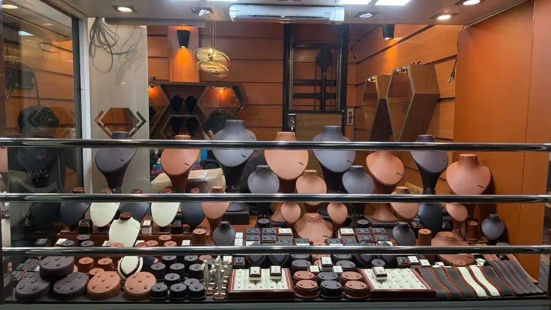 مانکن|فروشگاه و مغازه|همدان, |دیوار