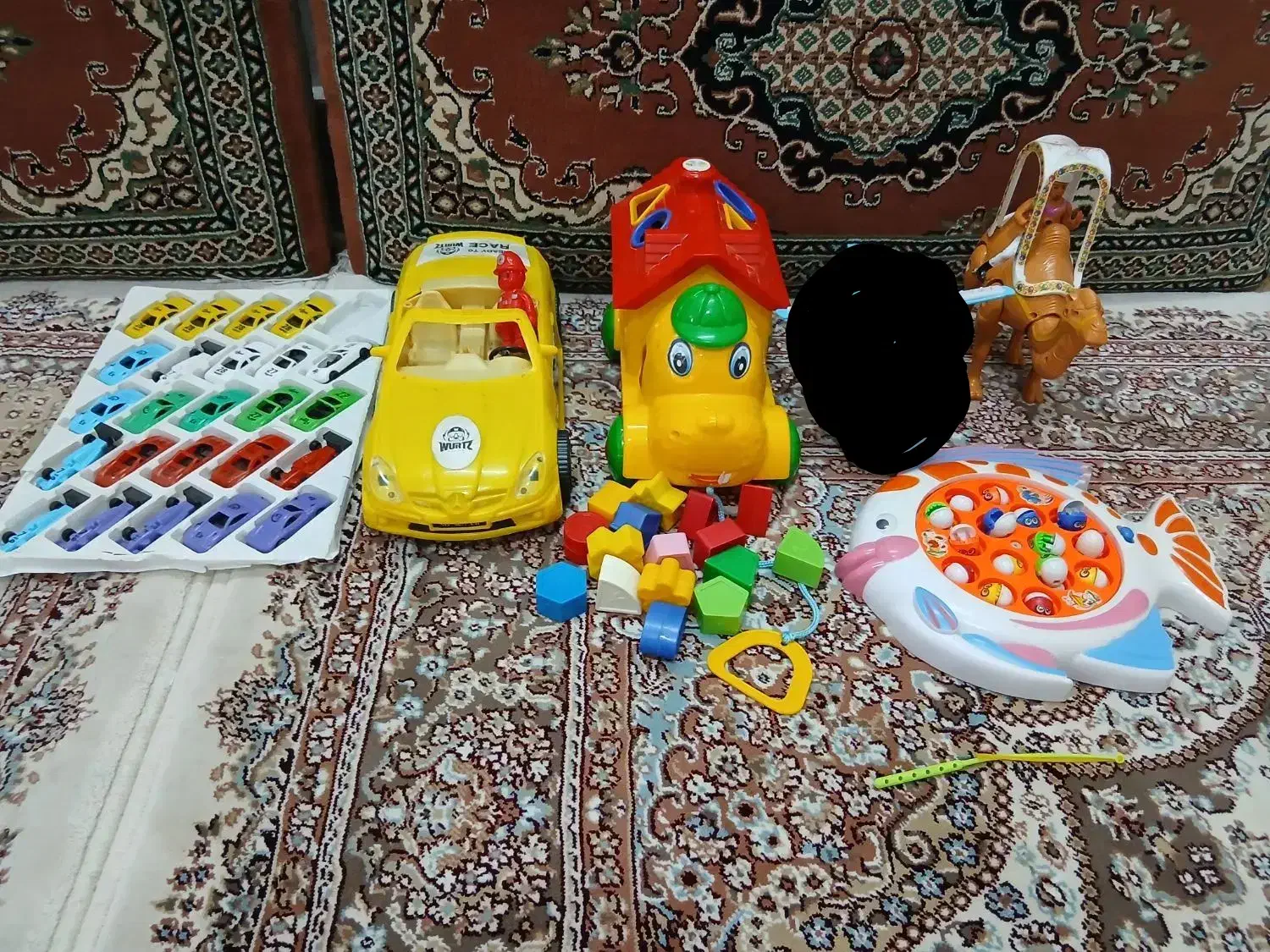 ماشین مسابقه ای|اسباب‌بازی بچه|قم, تعویض پلاک|دیوار