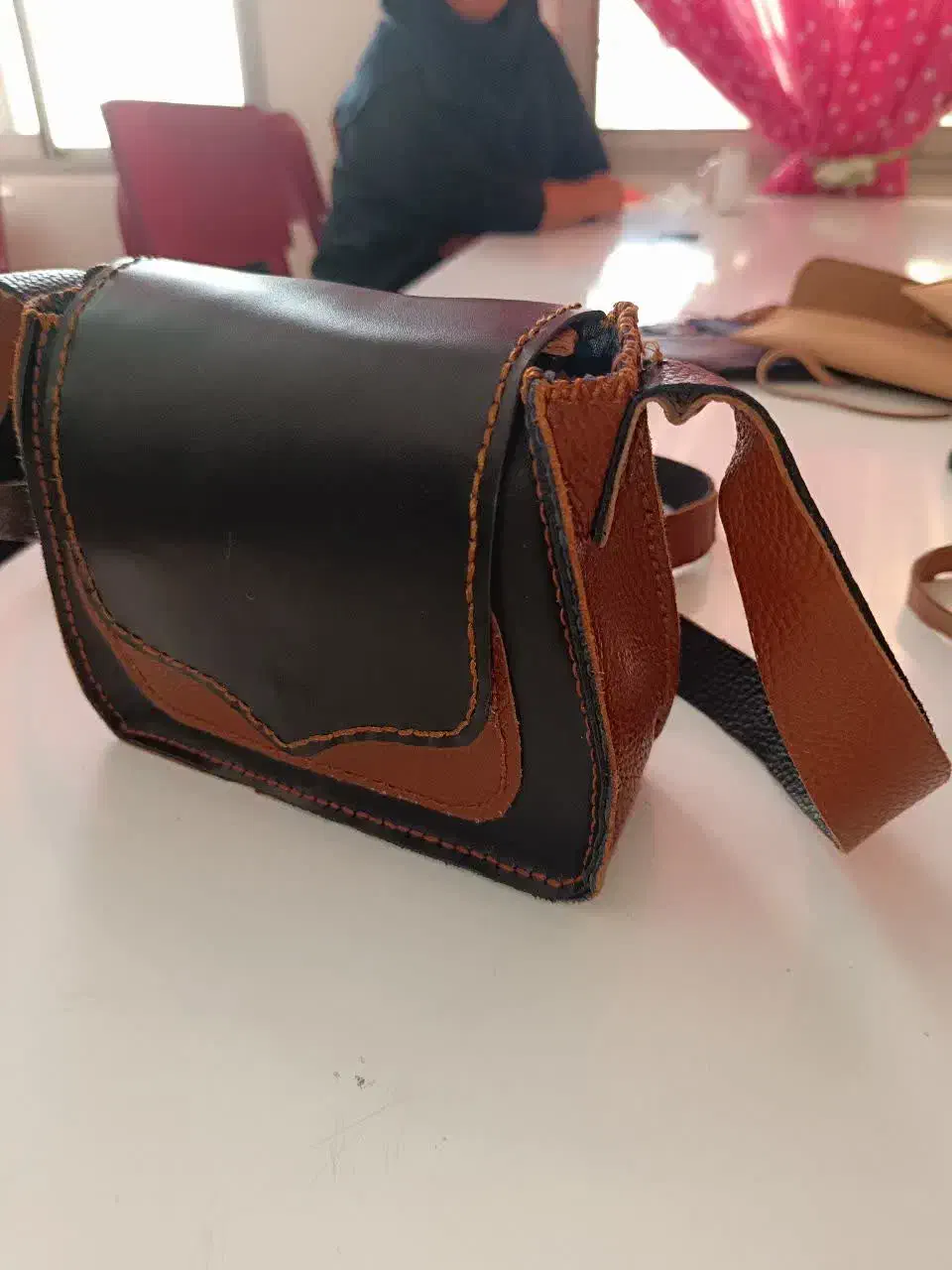 کیف دوشی|کیف، کفش، کمربند|قرچک, پویینک|دیوار