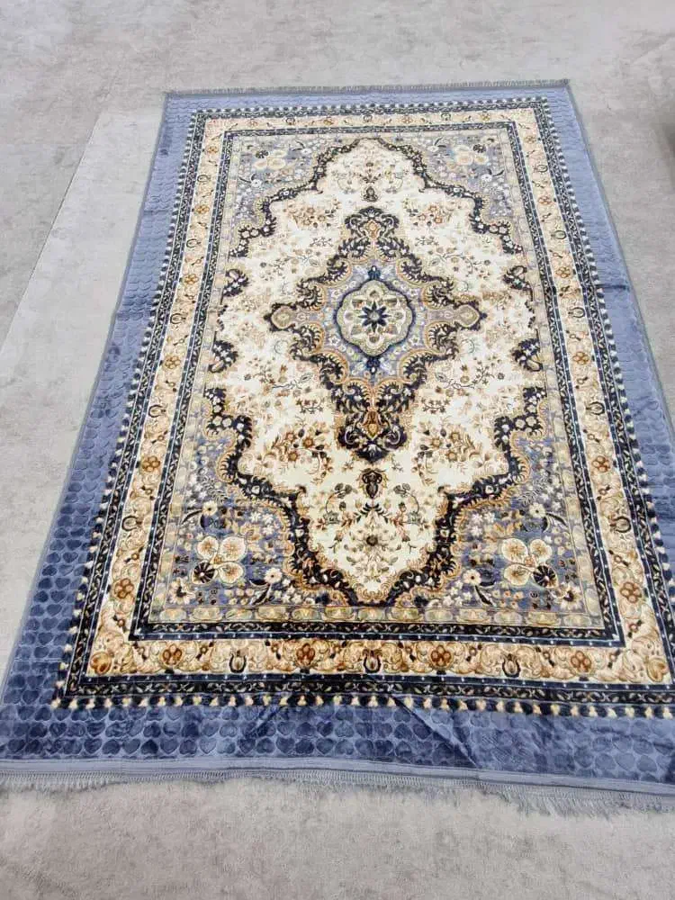 روفرشی مخمل ۶متری زیر قیمت بازار وسایت های آنلاین|روفرشی|یاسوج, |دیوار