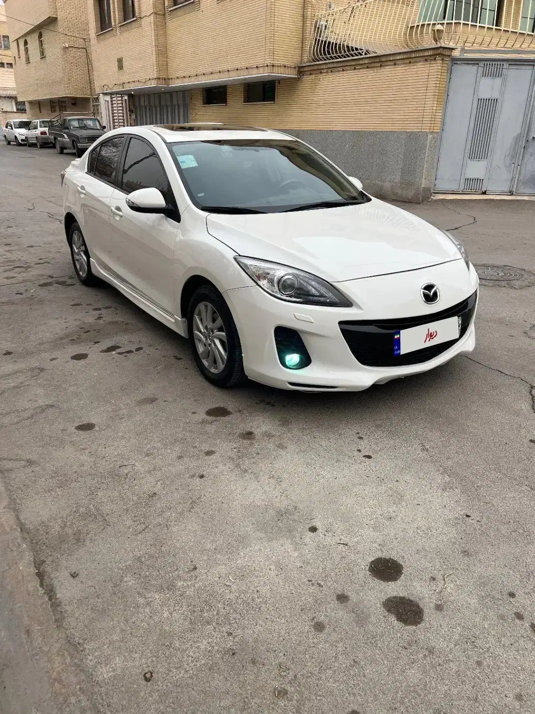 مزدا 3تیپ ۴مدل ۹۴|خودرو سواری و وانت|اصفهان, شهید رجایی|دیوار