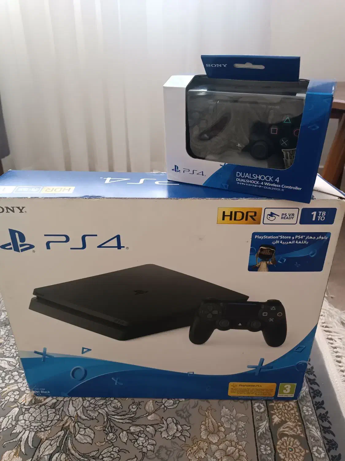 Ps4اسلیم اکانتی 1 ترا|کنسول، بازی ویدئویی و آنلاین|سمنان, |دیوار