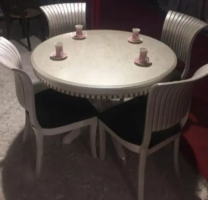 صدفی میزناهارخوری|میز و صندلی غذاخوری|تهران, شهرک شریعتی|دیوار