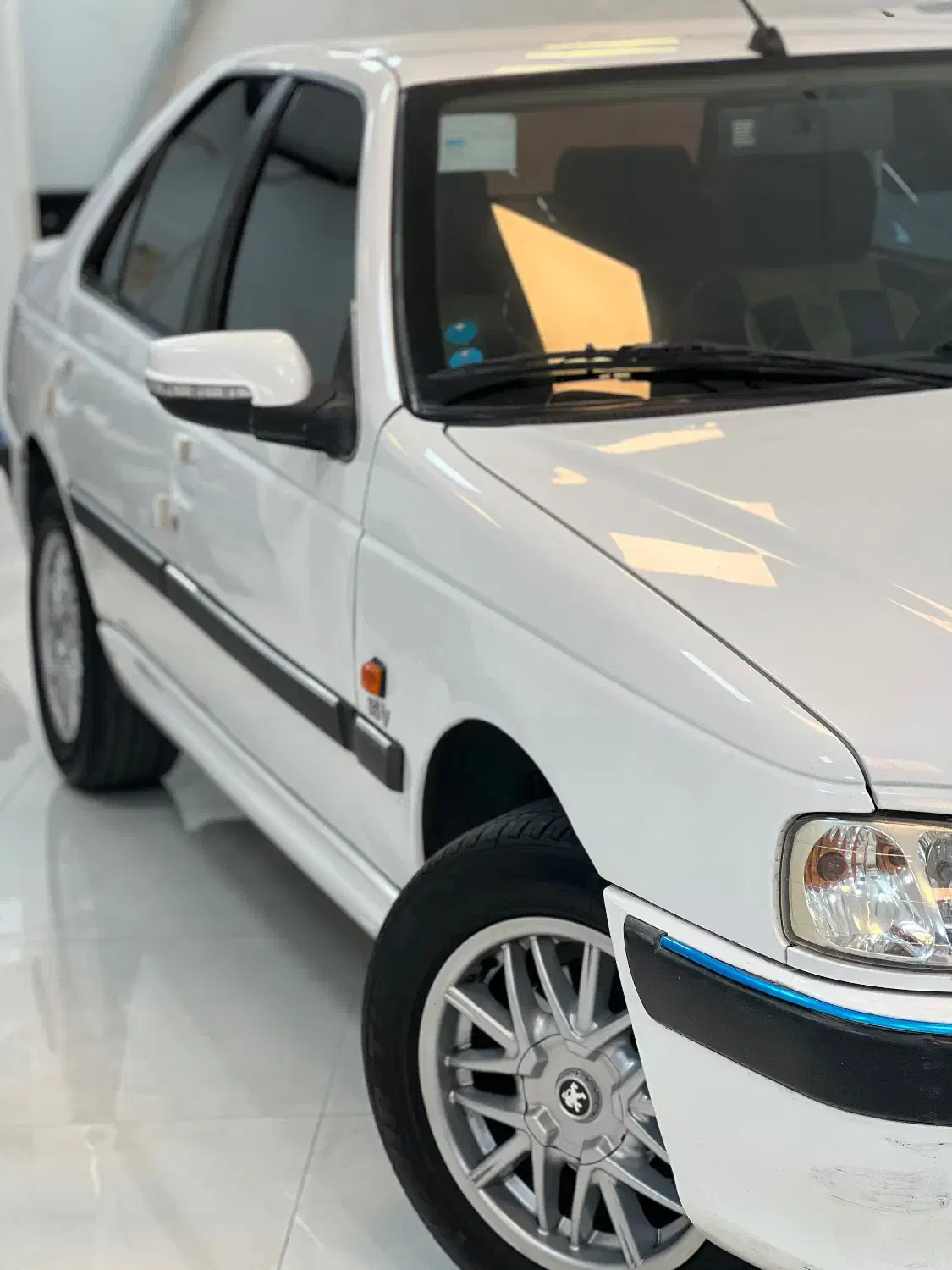 پرشیاتیوفایومدل۹۸بیرنگ|خودرو سواری و وانت|اسلامشهر, شهرک سعیدیه|دیوار