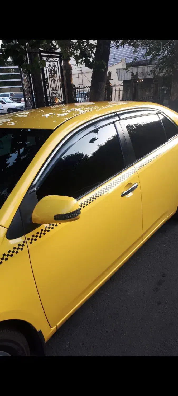 تاکسی آریو|خودرو سواری و وانت|تهران, جمالزاده|دیوار