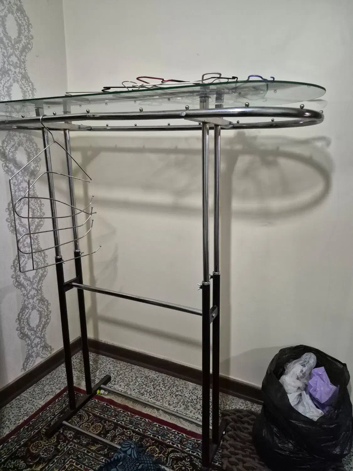 رگال فلزی|بندرخت و رخت‌آویز|برخوار, |دیوار