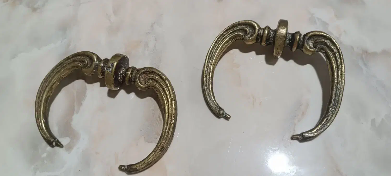 کوبه ی در قدیمی|کلکسیون اشیاء عتیقه|خرمدره, |دیوار