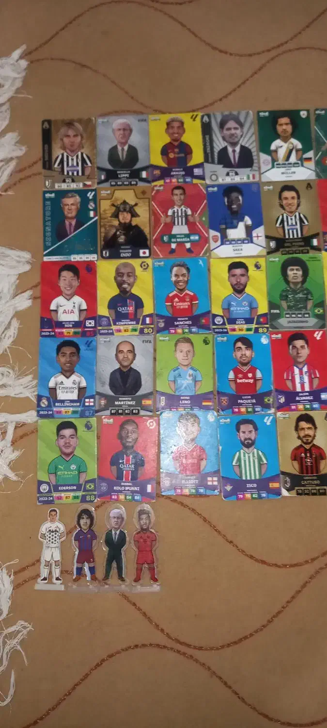 کیمدی|اسباببازی|چغادک, |دیوار