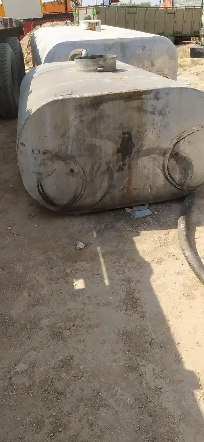 منبع فلزی ۵۰۰۰ لیتری|ماشینآلات صنعتی|شیراز, منطقه ویژه اقتصادی|دیوار