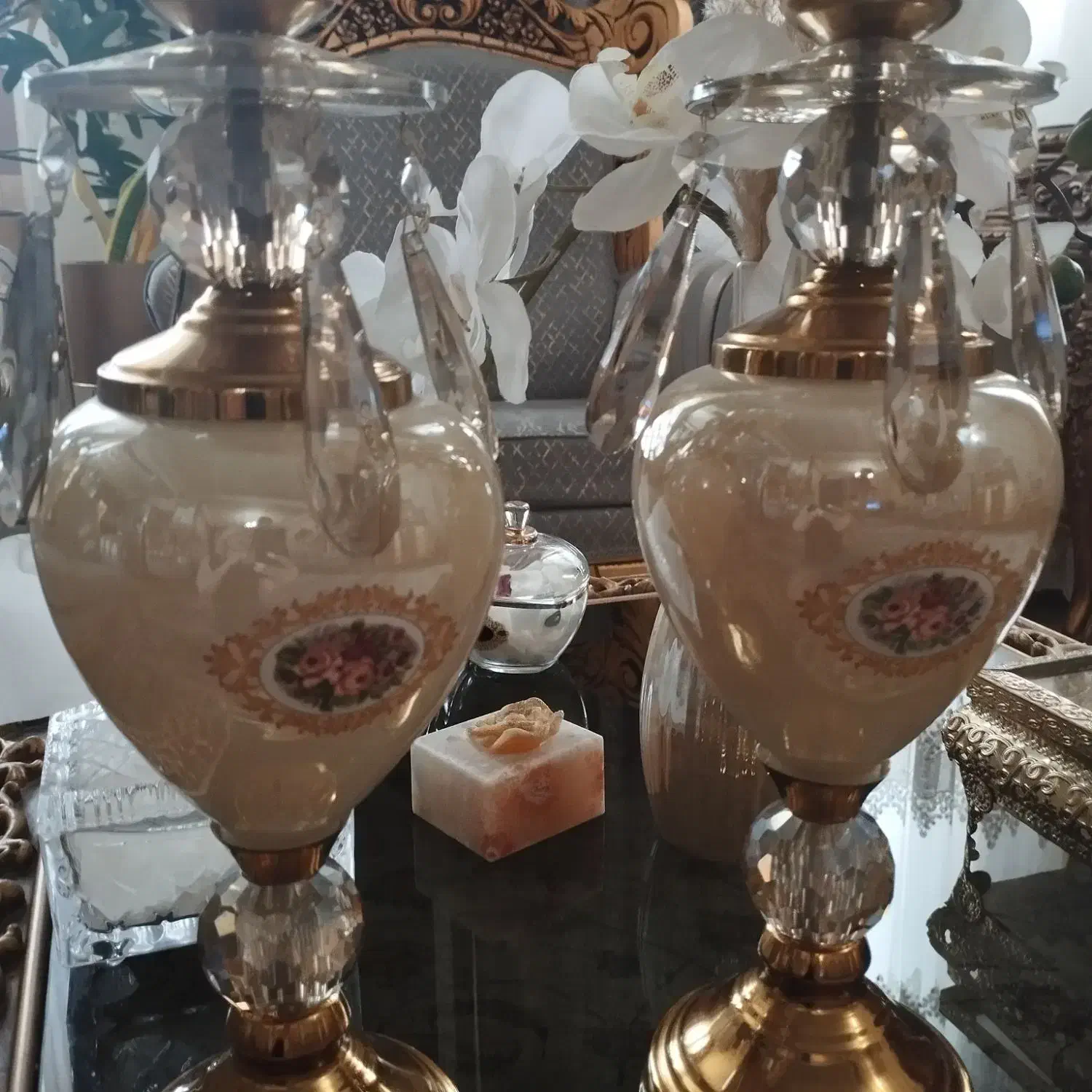 یک جفت شمعدان کاملا نو|لوستر و چراغ آویز|اسلام‌شهر, شهرک امام حسین (میان آباد)|دیوار