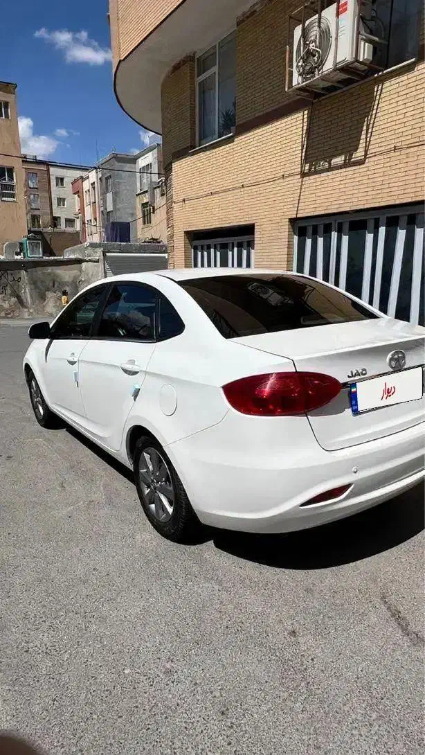 جک j4|خودرو سواری و وانت|همدان, |دیوار