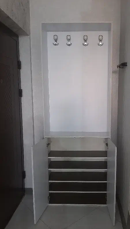 جاکفشی|جاکفشی، کمد، دراور|فردیس, منظریه|دیوار