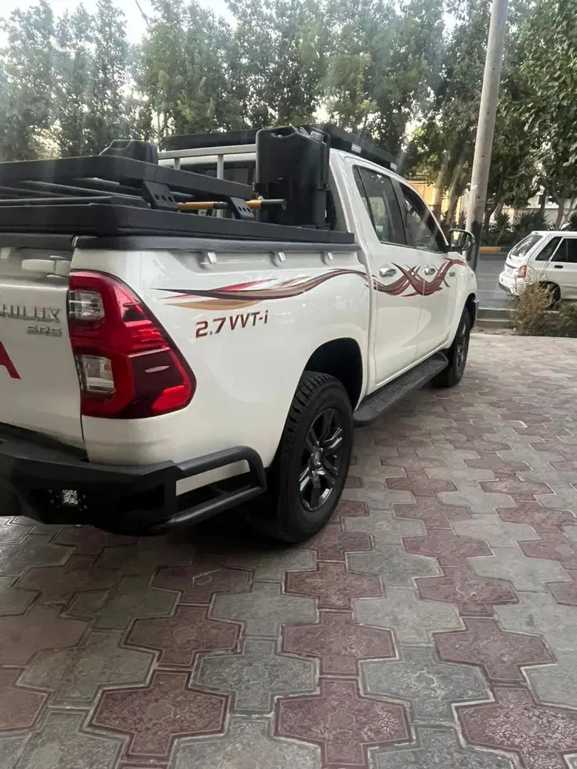 تویوتا هایلوکس ۲۰۲۱|خودرو سواری و وانت|تهران, عباسآباد|دیوار