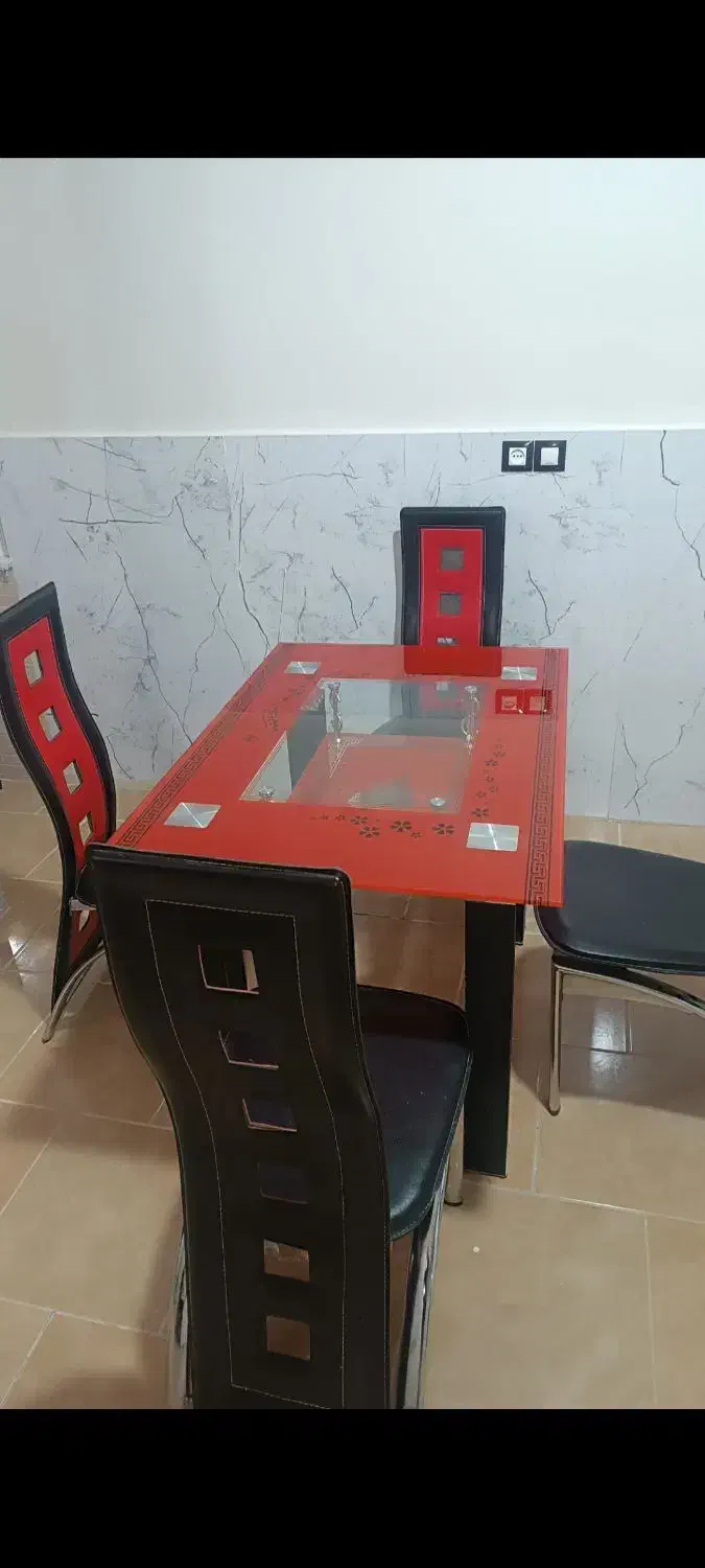 میزو صندلی غذاخوری|میز و صندلی غذاخوری|سراب, |دیوار