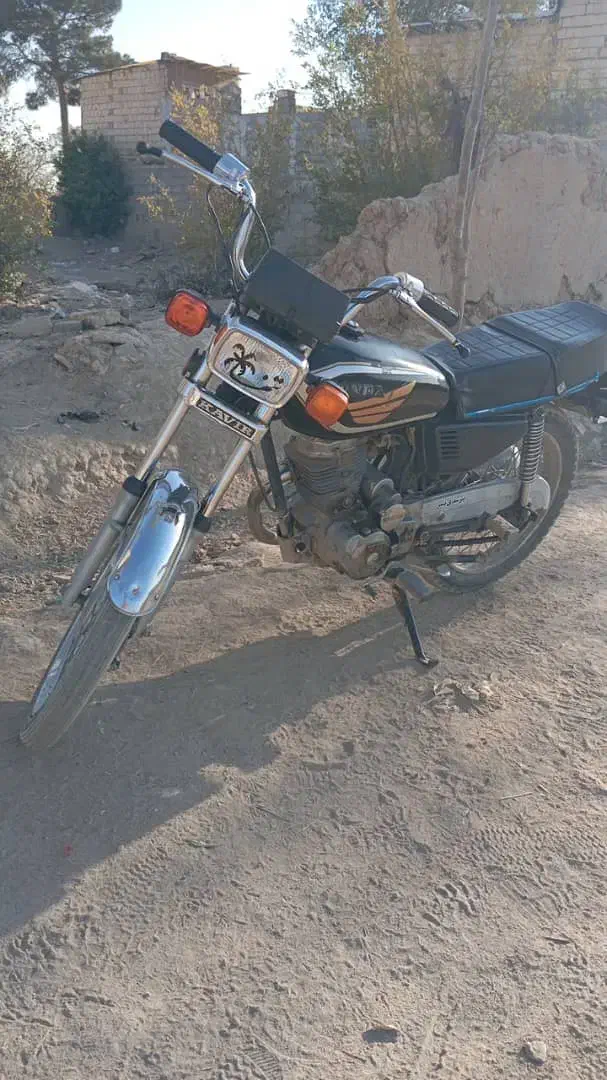 موتور مدل ‌90|موتورسیکلت|اصفهان, شهرک کوثر|دیوار