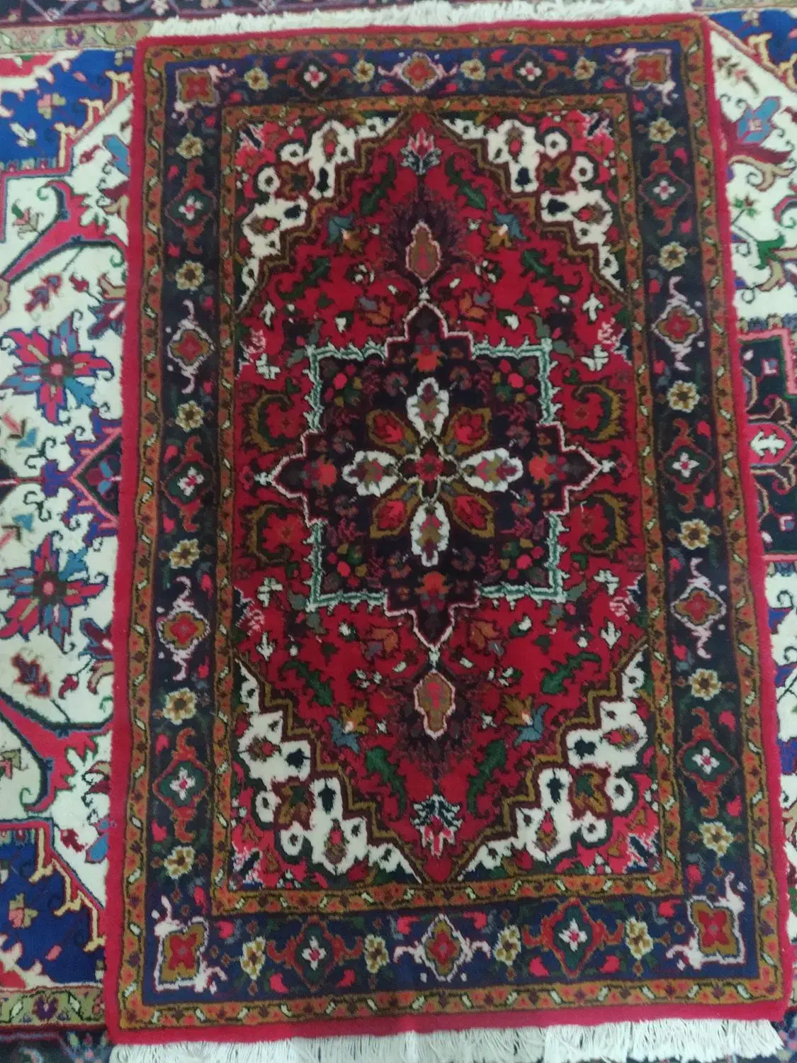 فرش دستبافت|فرش|ارومیه, |دیوار