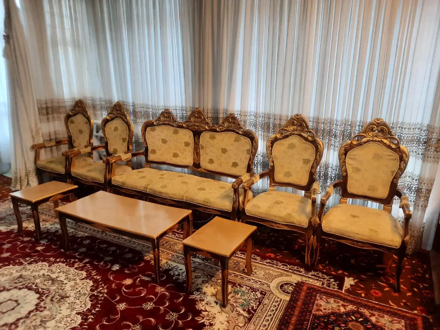 مبل سلطنتی|مبلمان خانگی و میز عسلی|تربت‌حیدریه, بازار|دیوار