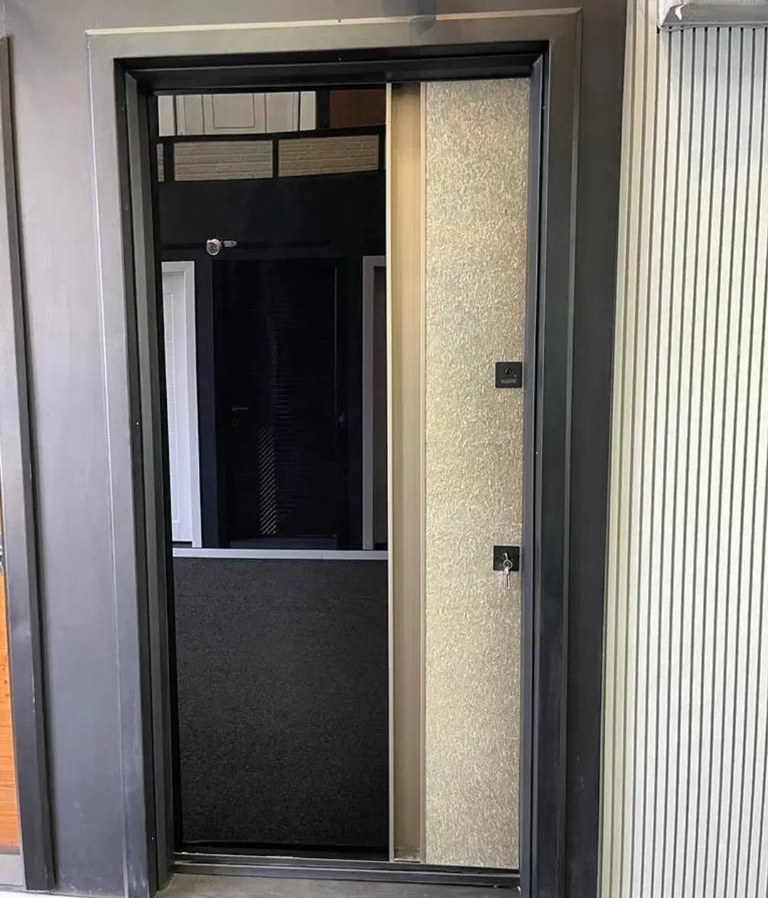 درب ضد سرقت بتن ،لابی درب اتاق، کرکره برقی کد P015|مصالح و تجهیزات ساختمان|قائمشهر, |دیوار