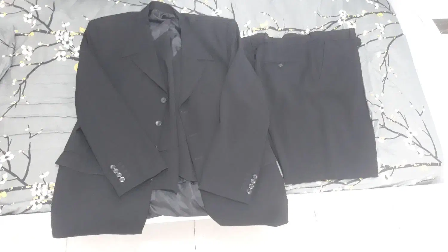 کت وشلوارباجلیقه|لباس|جیرفت, |دیوار