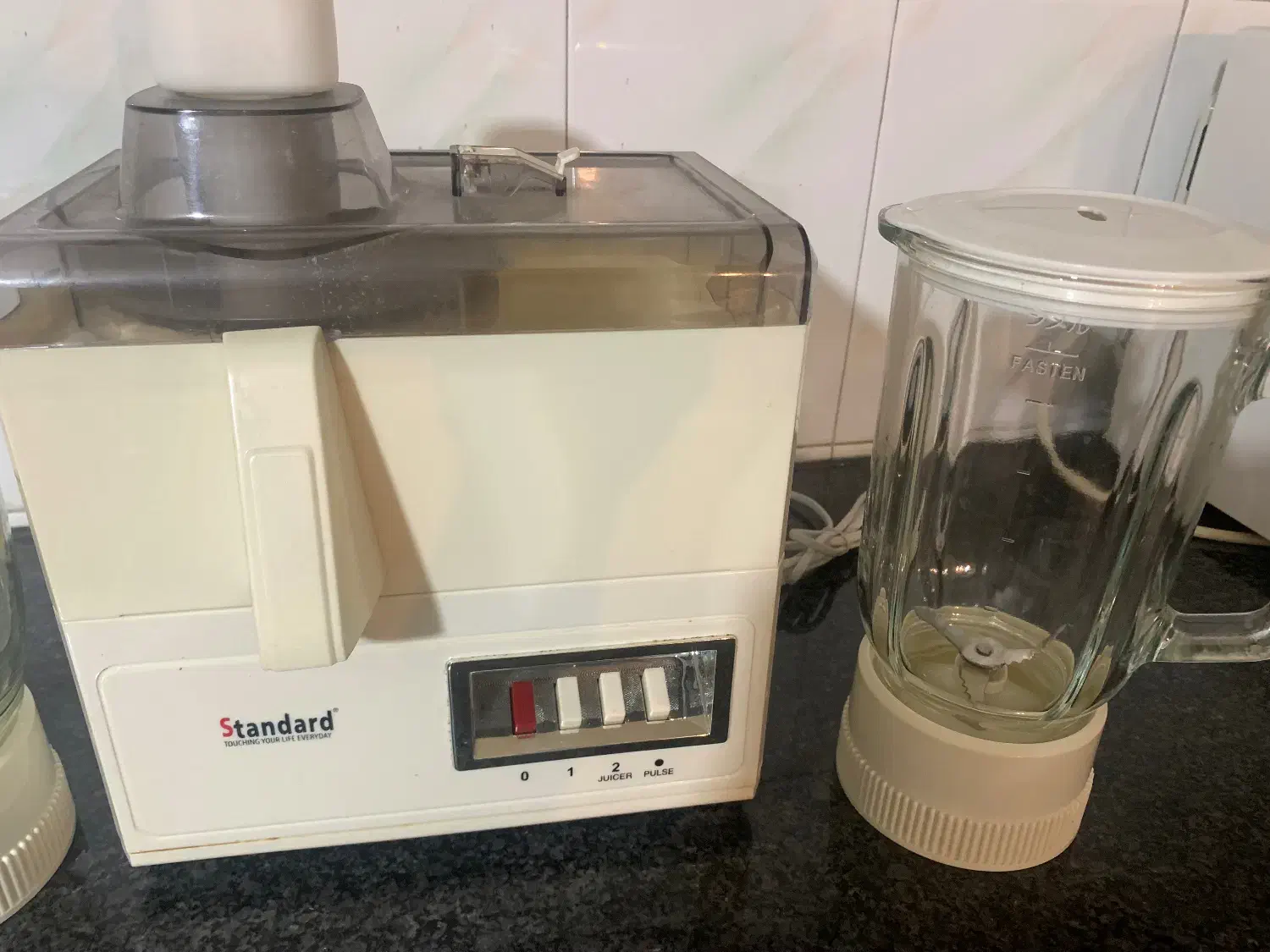 آبمیوه گیری|آبمیوه‌گیر و آب‌مرکبات‌گیر|مشکین‌دشت, |دیوار